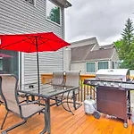 Tobyhanna Family Home With Jacuzzi And 2 Game Rooms!