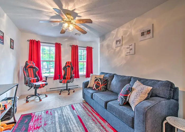 Tobyhanna Family Home With Jacuzzi And 2 Game Rooms!